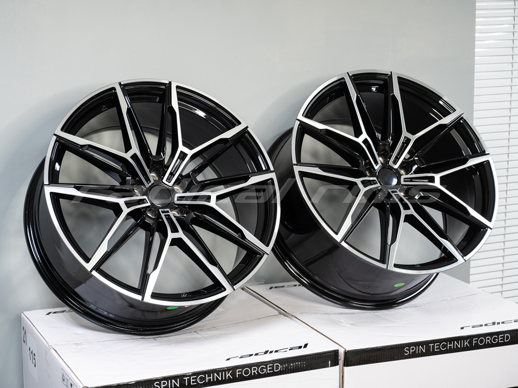 FF Wheels 0294 21x8.5 5x112 ET25 DIA:66.6 Black Machined Face