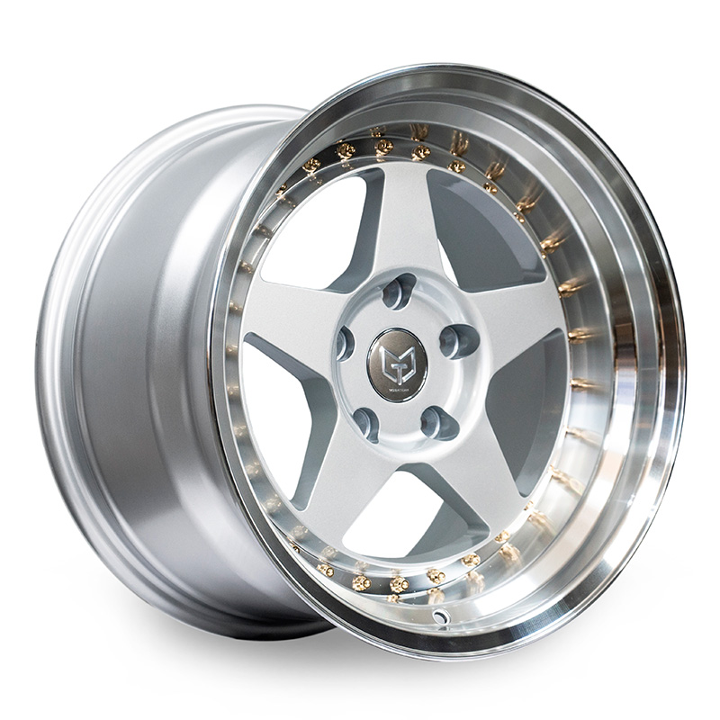 TORK 8520 17x9 5x120 ET30 DIA:72.6 Silver Machined Lip