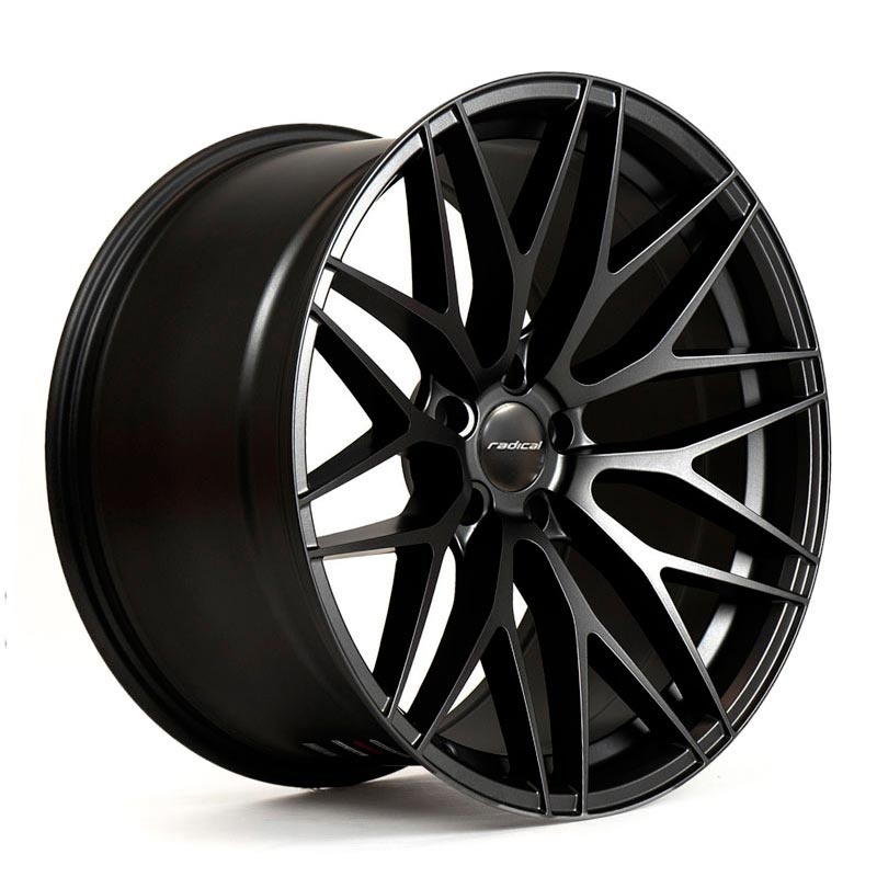 Radical EVO-1 19x9.5 5x112 ET40 DIA:66.6 Satin Black